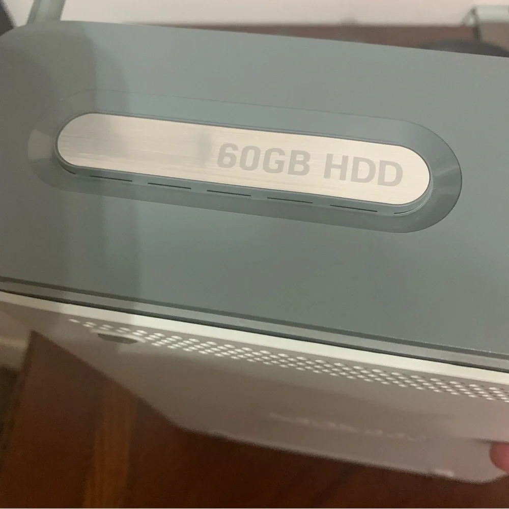 Xbox 360 Console Bundle with 3 Controllers 60gb